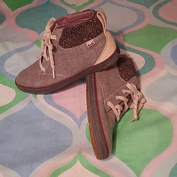 Hi top cool weather Keds! - Picture 6 of 7